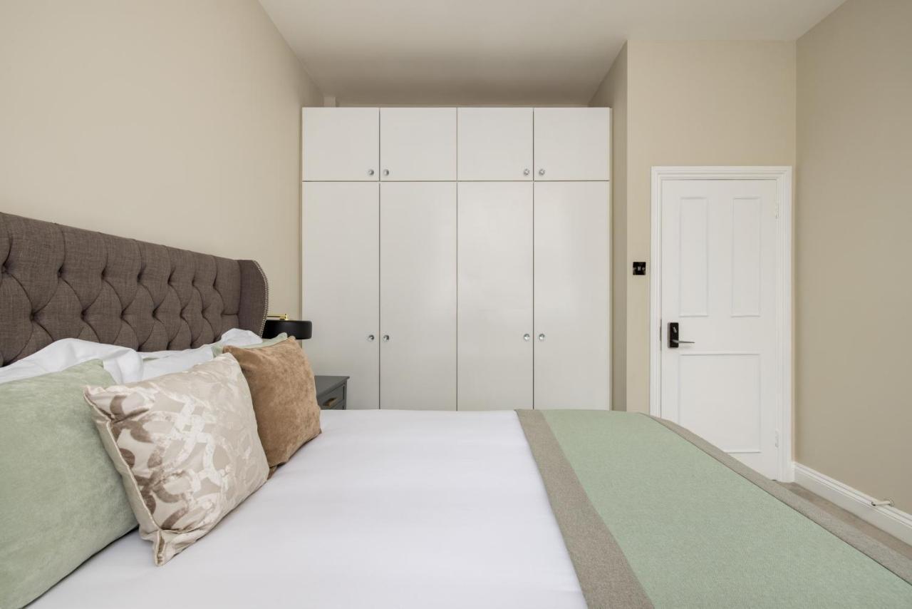 Avari Apartments - Hatton Collection ลอนดอน ภายนอก รูปภาพ
