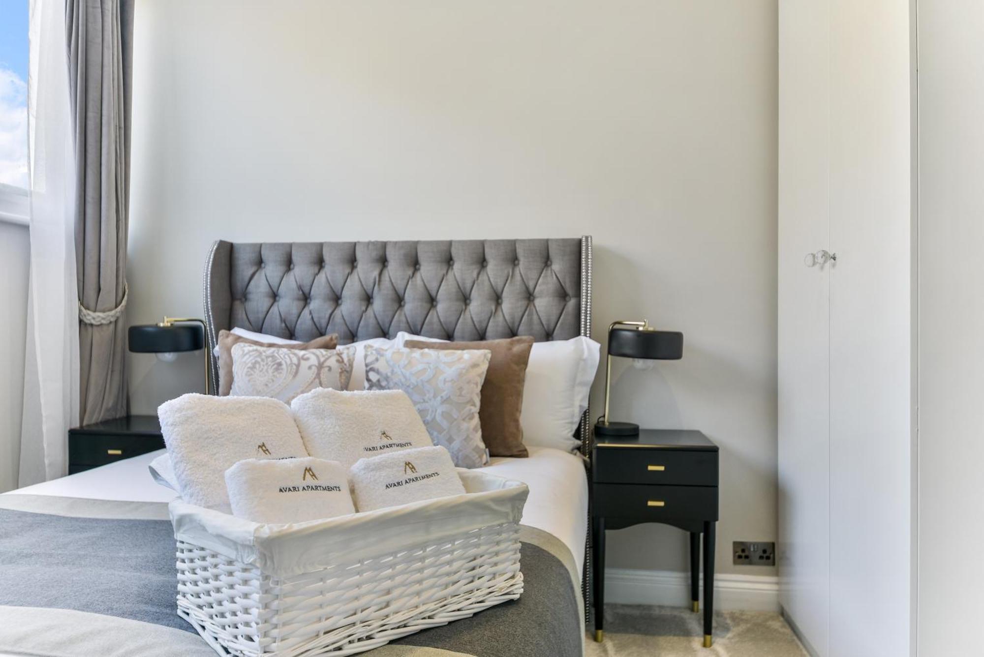 Avari Apartments - Hatton Collection ลอนดอน ภายนอก รูปภาพ